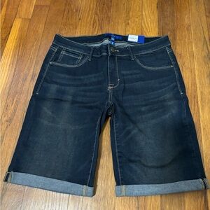 Kohls mid rise Jean shorts!